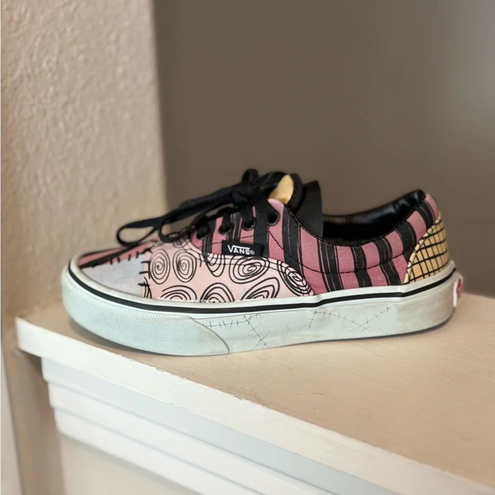 Vans Old Skool The Nightmare Before Christmas Shoes Big Kids Youth Size 2Y